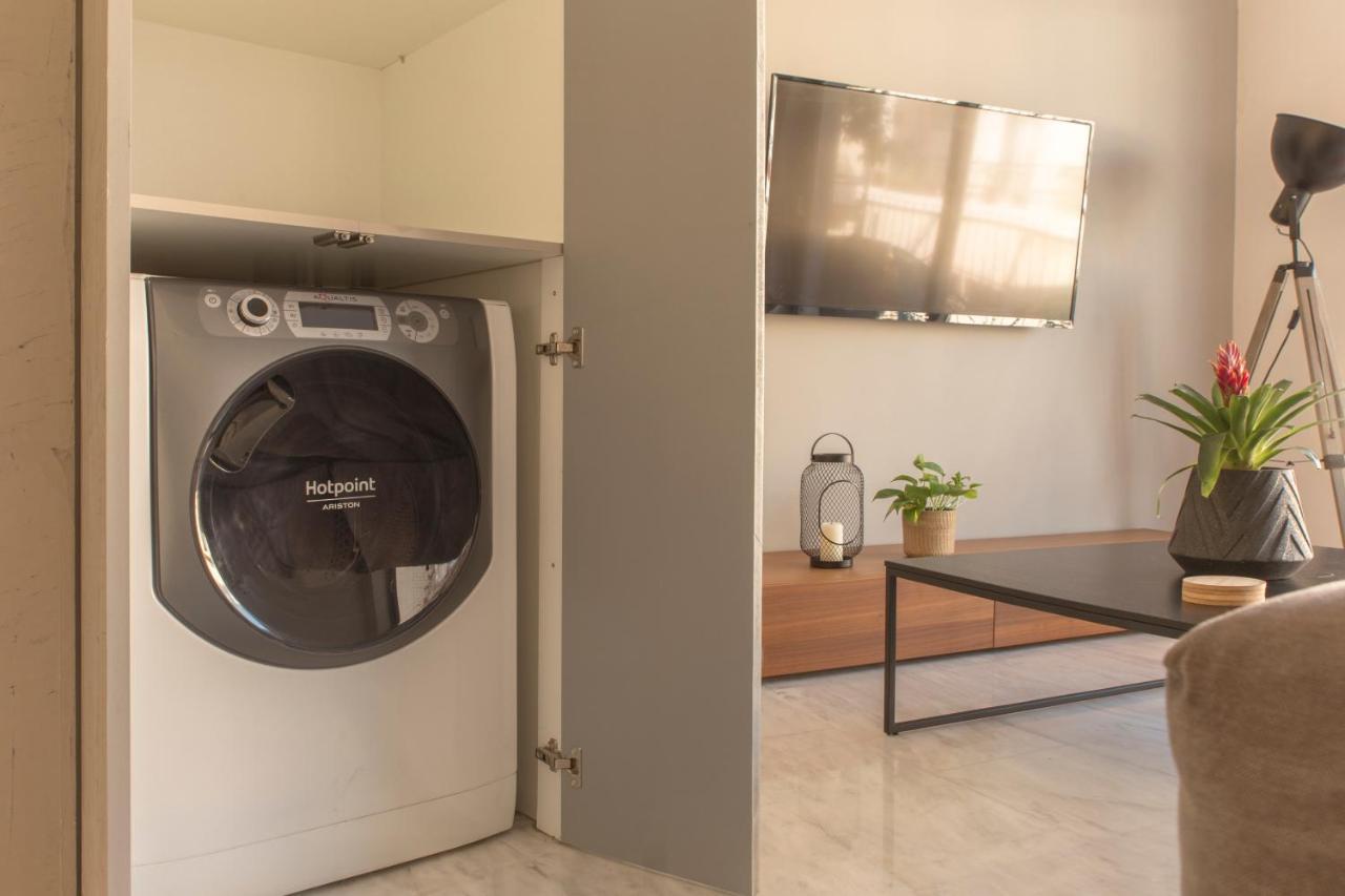 Luxury Apt With Parking-Living Stone Silver Athen Eksteriør billede